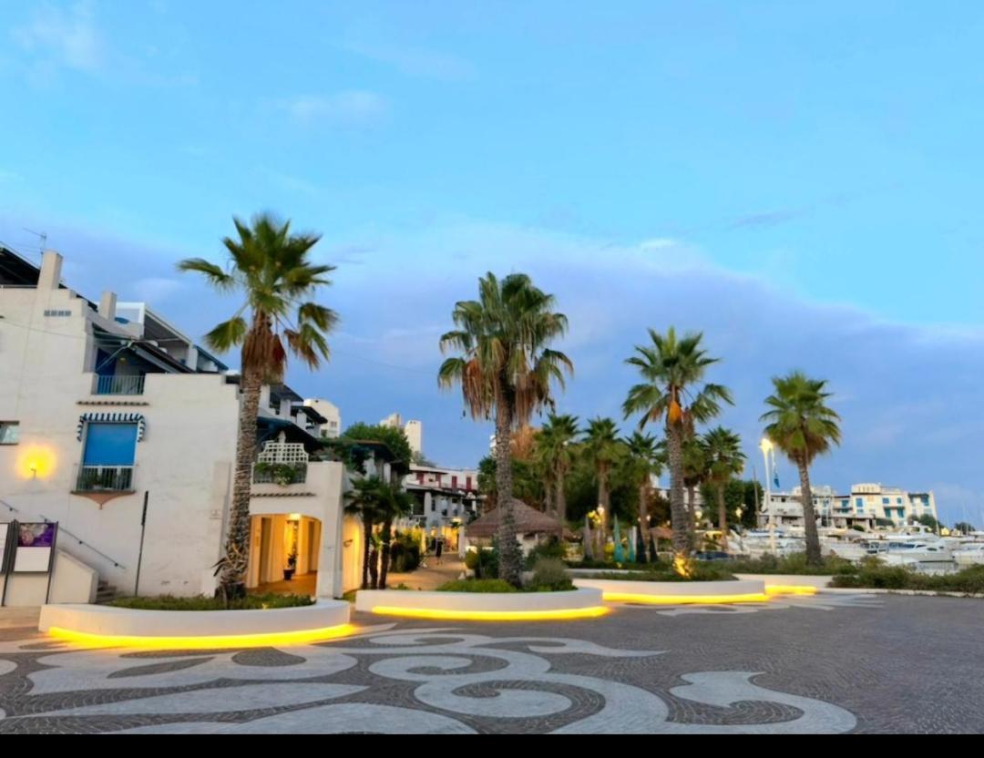 Sea Studio Flat Misano Adriatico Exterior foto